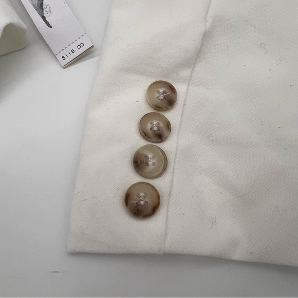 AQUA White Cropped Blazer – Size S – New with Tags – $118 Retail - Picture 2 of 11